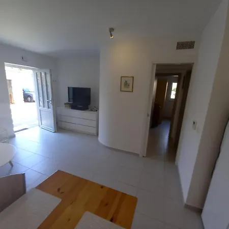 Ariela * Rovinj