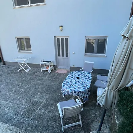 Ariela Apartamento *
