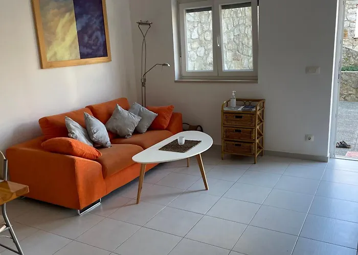 아파트 Ariela 로비니